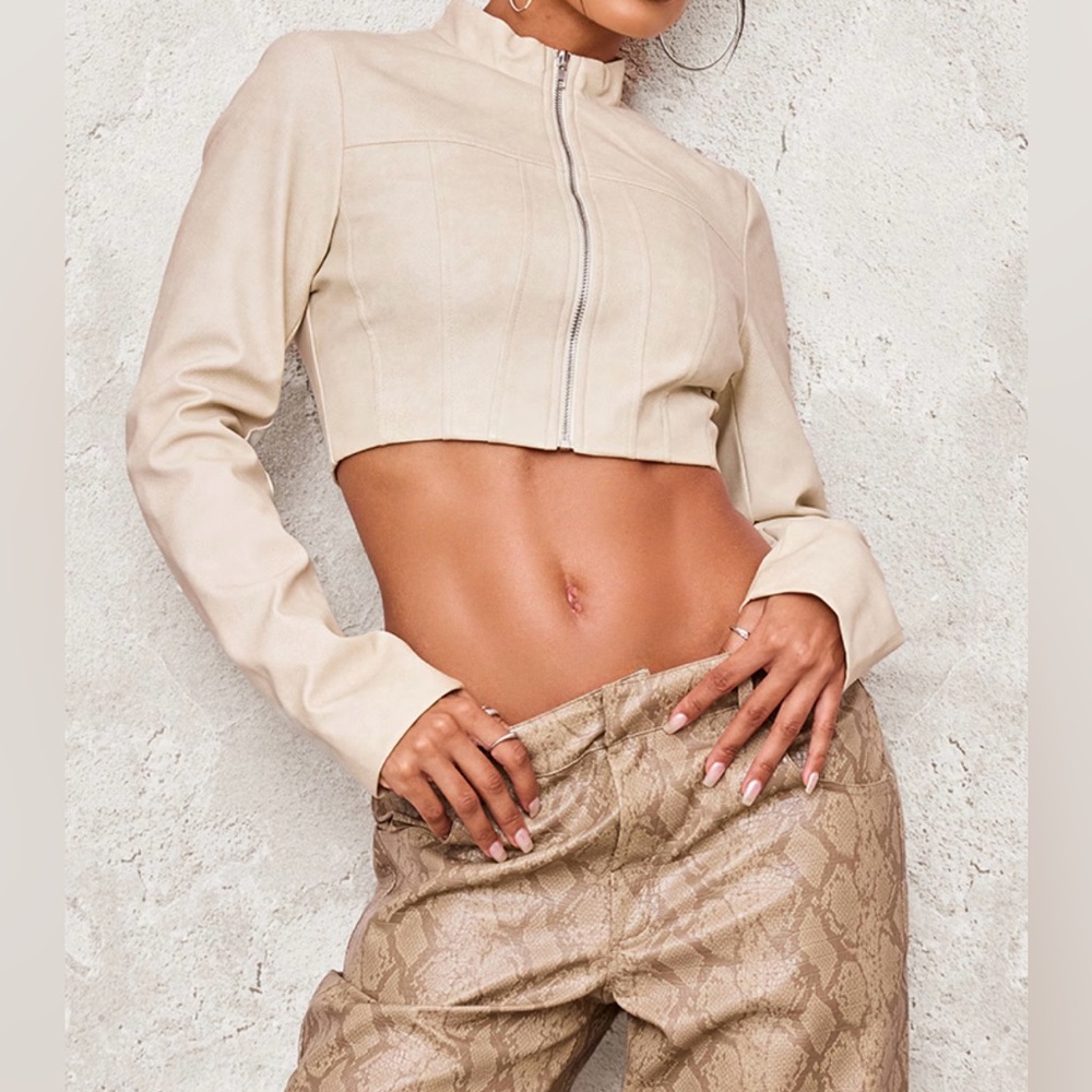 Faux Leather cropped jacket Cream beige Size 8 NWT
